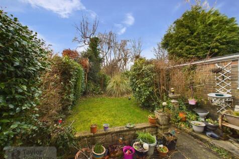 CAM02600G0-PR0398-STILL011.jpg