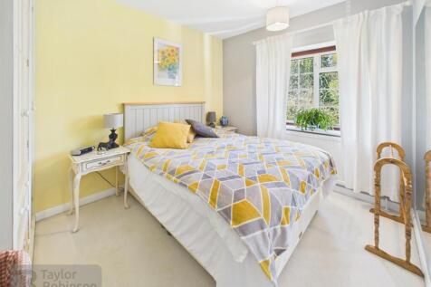 CAM02600G0-PR0415-STILL013.jpg