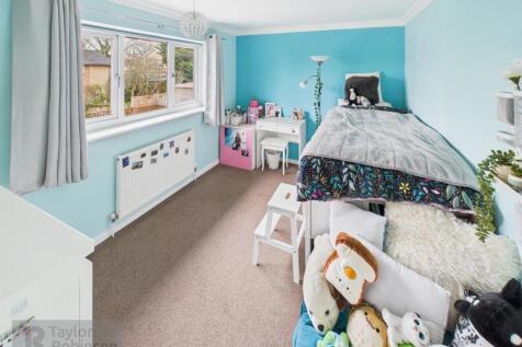 CAM02600G0-PR0422-STILL014.jpg