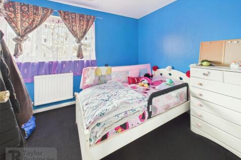 CAM02600G0-PR0423-STILL003.jpg