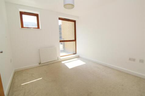 Bedroom 2.JPG