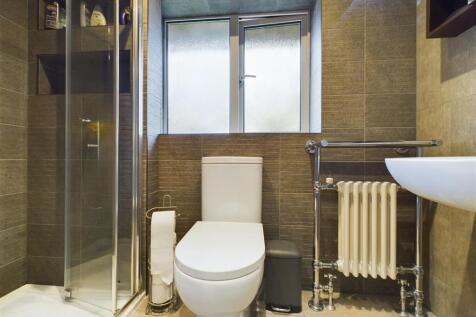 En Suite Shower Room
