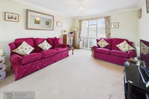 CAM02600G0-PR0453-STILL014.jpg