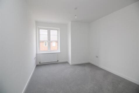 Bedroom 1.JPG