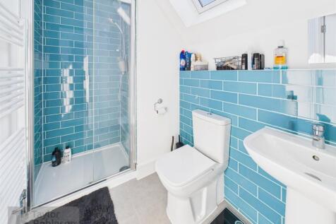 en suite woersell.jpg