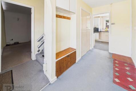 CAM02600G0-PR0469-STILL014.jpg