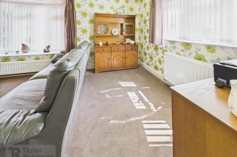 CAM02600G0-PR0502-STILL014.jpg
