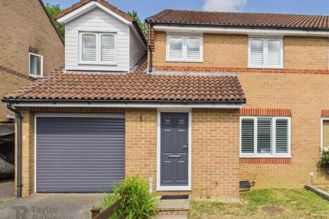 crop lidsey front.jpg