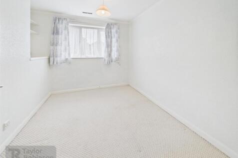CAM02600G0-PR0531-STILL001.jpg