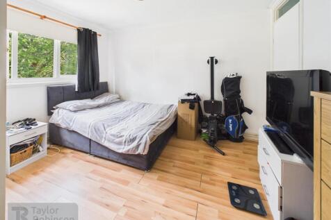 CAM02600G0-PR0535-STILL003.jpg