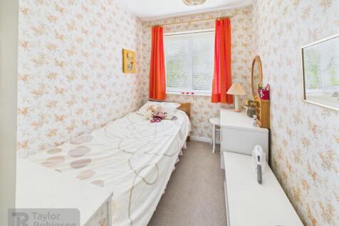 CAM02600G0-PR0536-STILL003.jpg