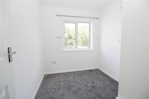Bedroom 3.JPG