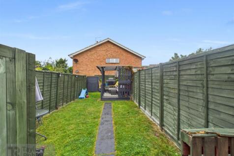CAM02600G0-PR0540-STILL014.jpg