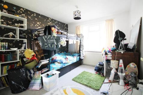 bed 3.JPG