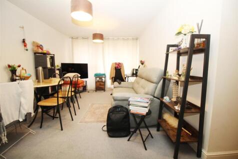 Living Room.JPG