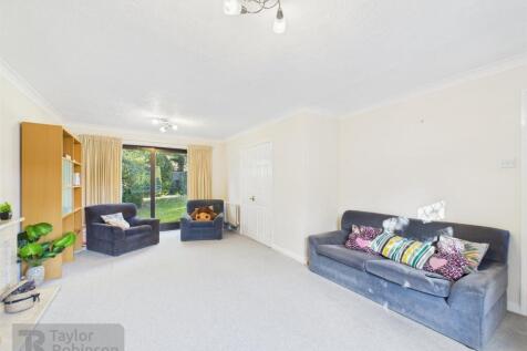 CAM02600G0-PR0572-STILL005.jpg