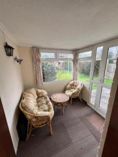 rye ash garden room.jpg