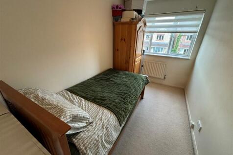 Fourth Bedroom