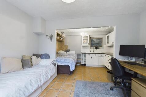 Study / Bedroom Five