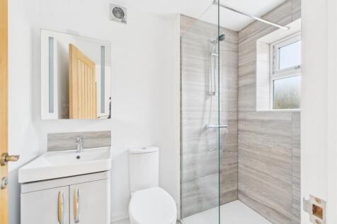 Annex Shower Room