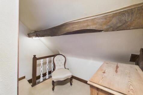 2nd Floor Landing