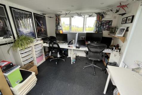 Garden Office