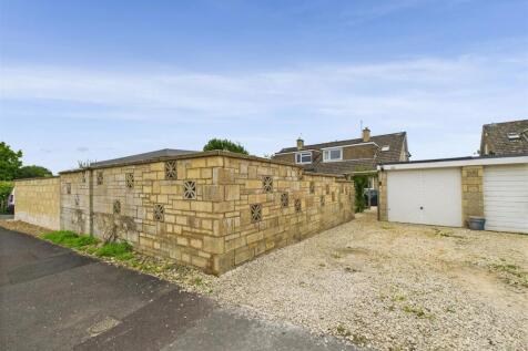 Garage to Rear