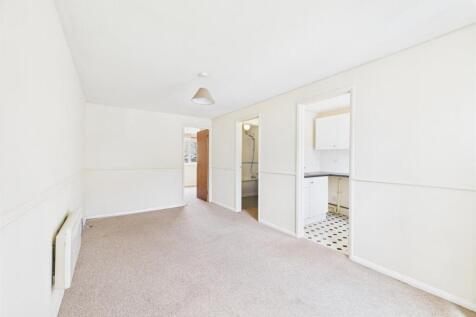 Sitting / Dining Room