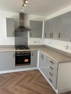 Kitchen 3.jpg
