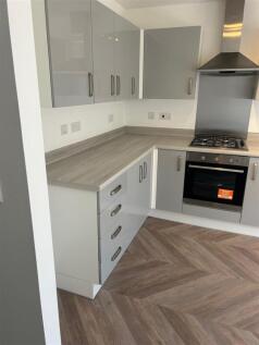 Kitchen 1.jpg