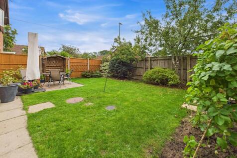 Private Level Garden