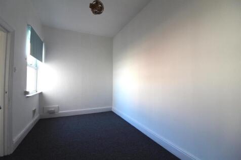 55a Field Street - Living room2.JPG