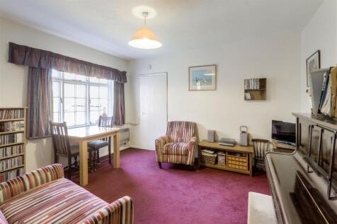 Flat 5 - Living Room
