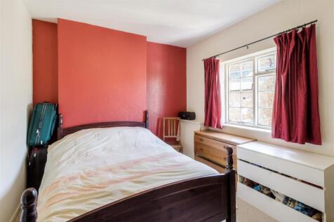 Flat 5a Bedroom
