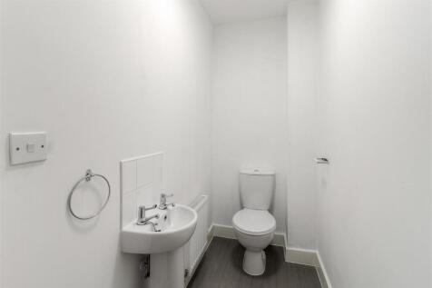 Cloakroom/WC