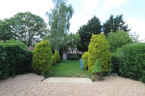 rear garden.JPG