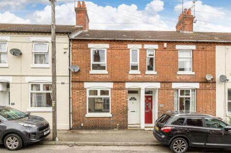 31 Whitworth Road front.jpg