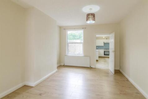 31 Whitworth Road [HIGHres] 004.jpg