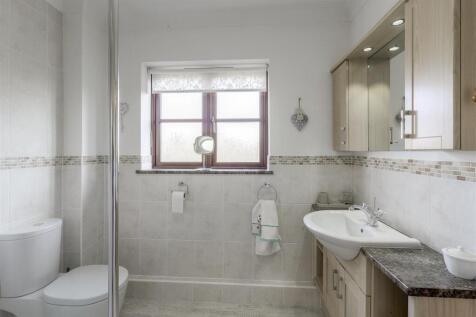 En Suite Shower Room
