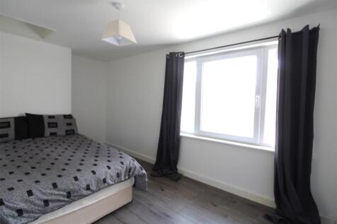 flat 3 26b bed photo2.JPG