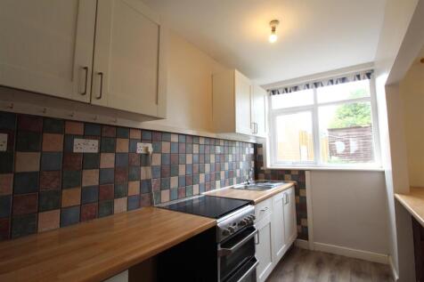 21 hillside road - kitchen2.JPG