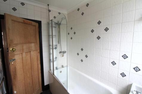 21 hillside road - bath2.JPG