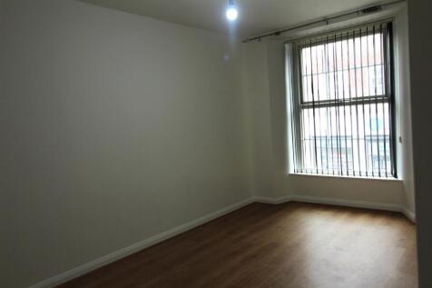 9c Silver Street - Bedroom 2.JPG