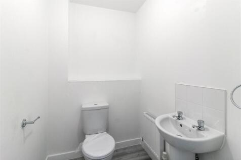Cloakroom/WC