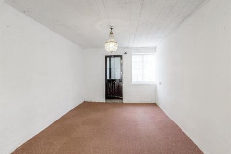 Former Shop (ground floor)