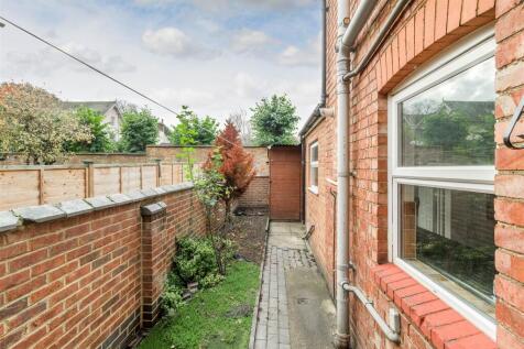 9 Elsden Road 010.jpg