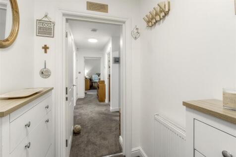 Entrance Hall into Inner hall