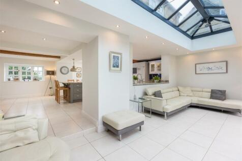 Sunnybank Kitchen-2.jpg
