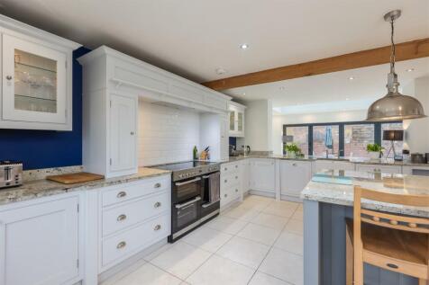 Sunnybank Kitchen-6.jpg