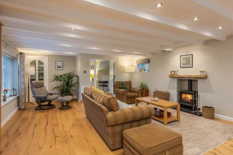 The Tofts Reception Room-2.jpg